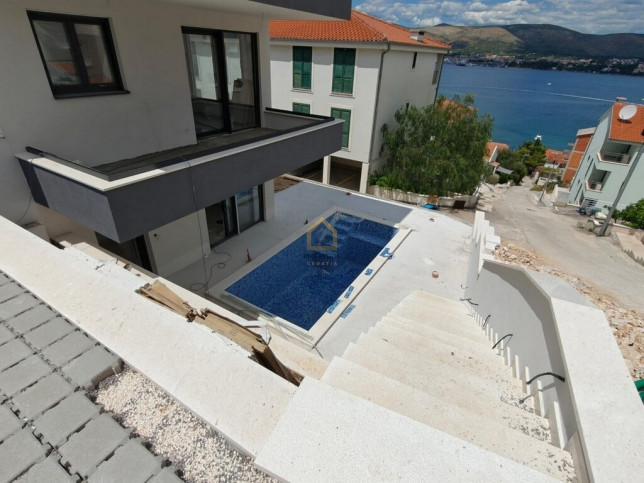 Apartment Sale Čiovo, Dalmatia, Chorwacja 1