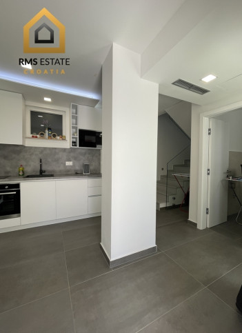 House Sale Vodice, Dalmacja, Chorwacja 21