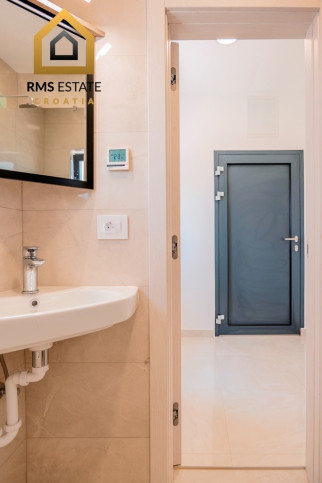 Apartment Sale Vodice, Dalmacja, Chorwacja 45